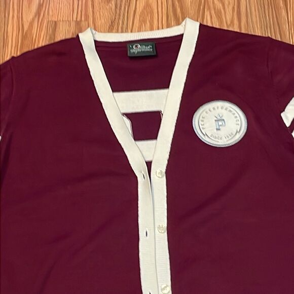 Peak Performance Cardigan, Varsity Letterman P, burgundy cream, Large - Picture 2 of 8